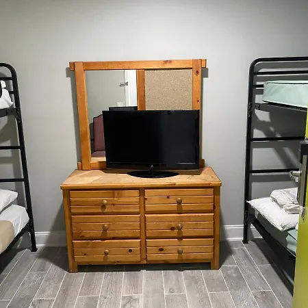 Dc International Hostel 1-2