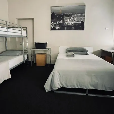 Cambridge Lodge-3