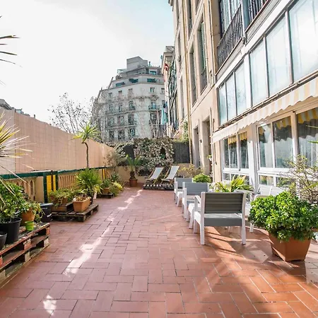 360 Hostel Borne-3