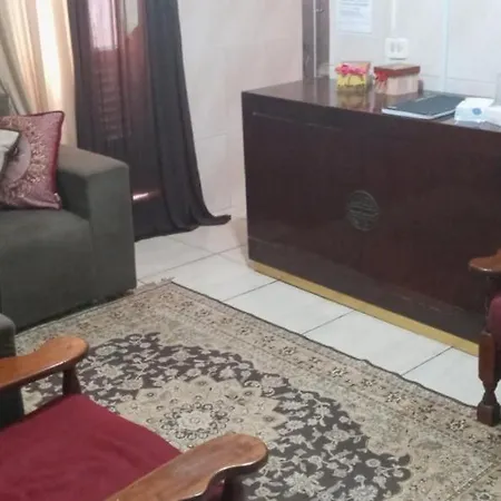 Hostel Cidade Nova, próximo a estação metrô praça 11, onde você tem acesso direto a qualquer Shows nas praias da zona Sul-2