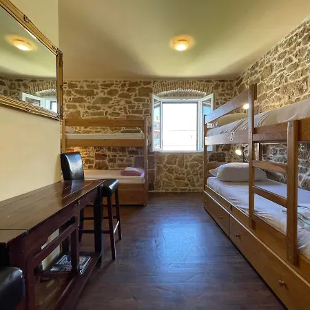 Tequila Bar Hostel (Adults Only)-3