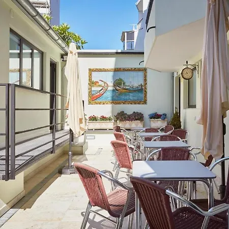 Suites & Hostel Cidade Aveiro-3