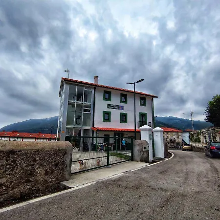 Albergue De Santullan-3