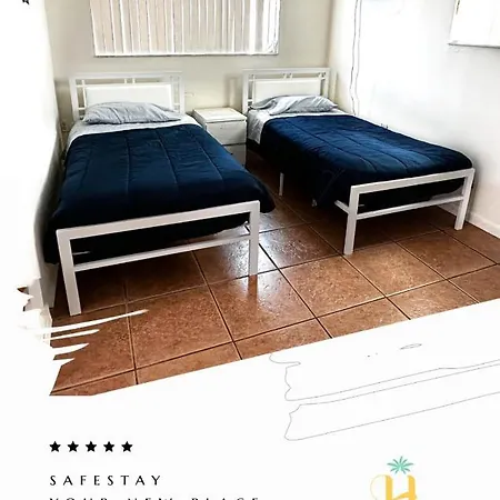 Easy Hostel-2