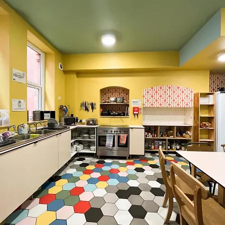 Art Hostel-2