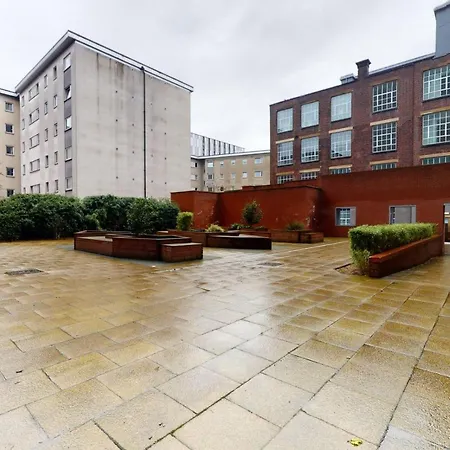 Penworks House Near Birmingham City Centre-2
