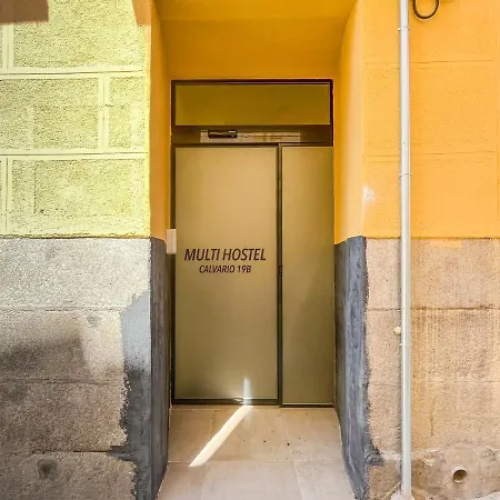 Multi Hostel Calvario-3