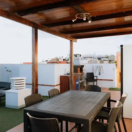 Vibes Surfhouse-2
