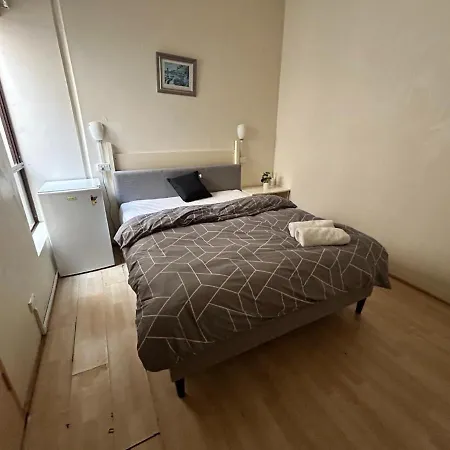 Studio 26 - Wright Lodge-3