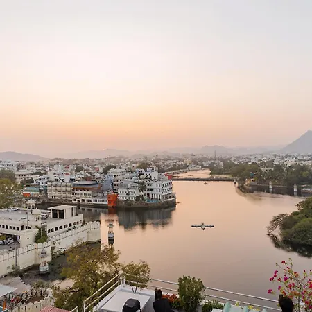 Zostel Udaipur-3