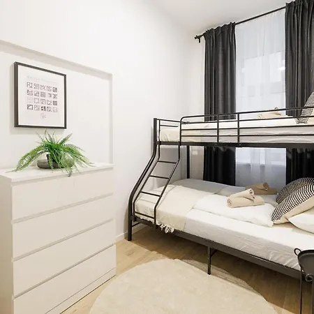 Central City Style Rooms By Home2-2