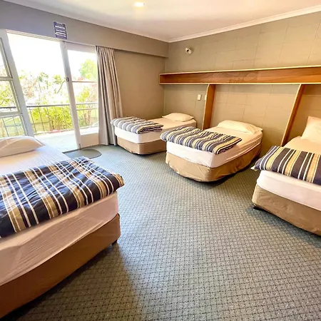 Te Anau Lakefront Backpackers-3