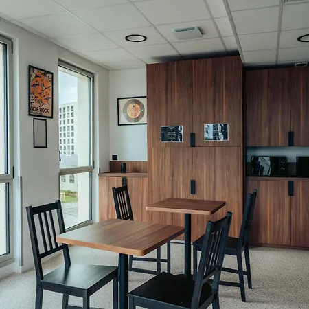 JOST Auberge de Jeunesse Bordeaux Gare St Jean-3
