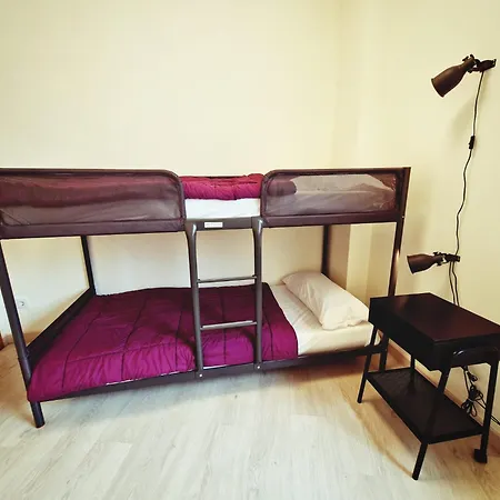 Albergue Sixtos No Caminho - No Bike Storage-3