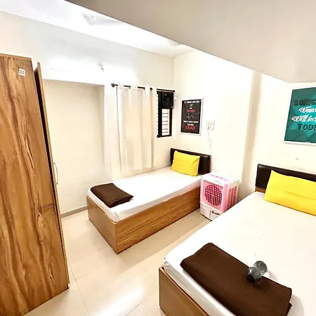 Procida Hostel By Vibe Village-2