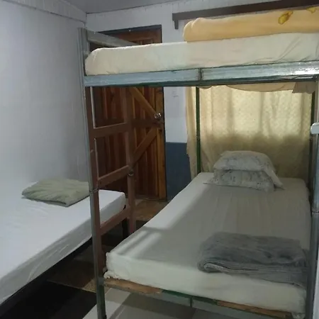 Hostel Paco House-3