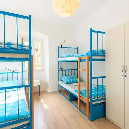 City Walls Hostel-3