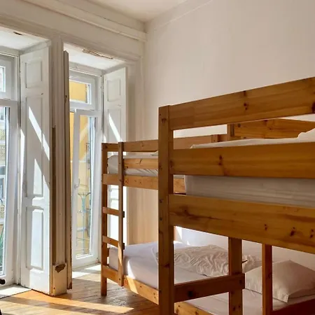 Lisbon Chillout Hostel Privates-3