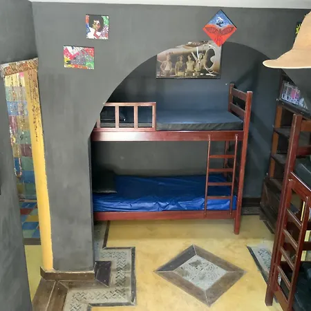 Trip Hostel E Pousada-3
