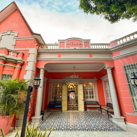 Casa Avelina Boutique Hostel-3