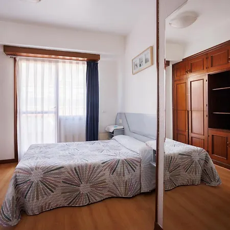 Moon Hostel Bio-3