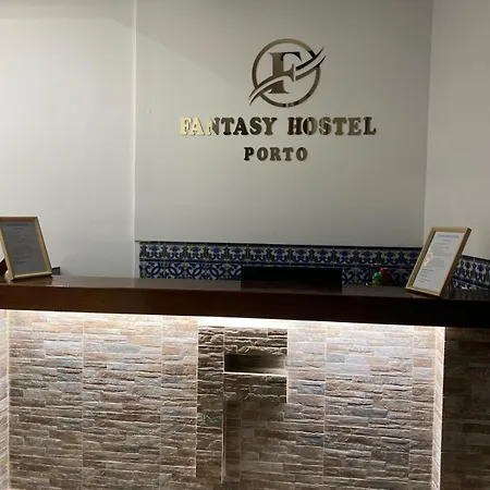 Fantasy Hostel Porto-2