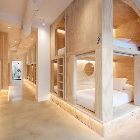 Colo Colo Hostel Valencia - Single Private Beds-2