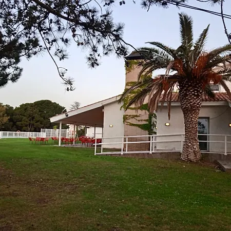 Albergue Zaragoza Camping-3
