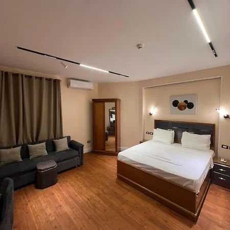 Space Room-2