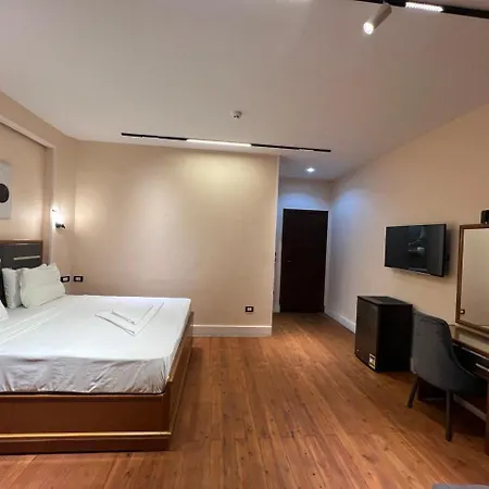 Space Room-3