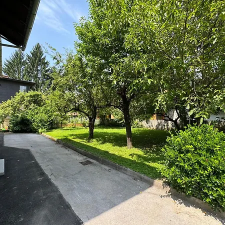 Tesla House-2