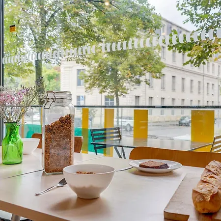 Auberge de Jeunesse Barbey - Youth Hostel Bordeaux-2