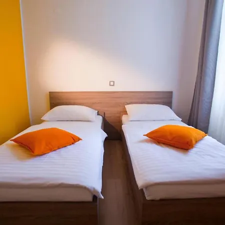 B&B Hotel Maribor Uni Hostel-3