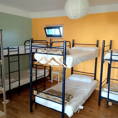 Albergue Monte irago-2