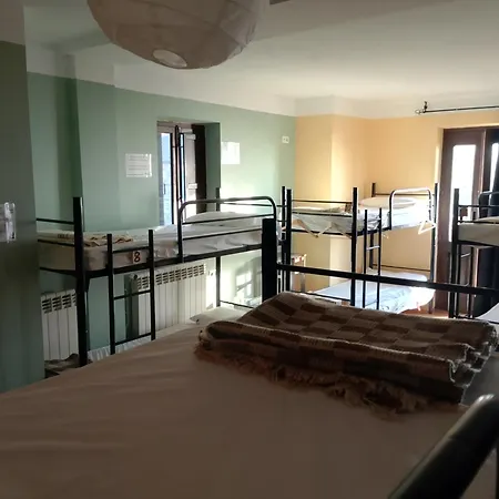 Albergue Monte irago-3
