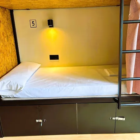 Wonder Hostel-2
