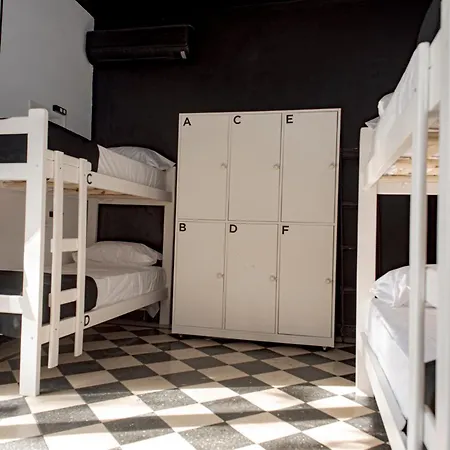 Ph Palermo Hostel-2