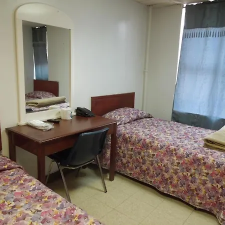 World Hotel-2
