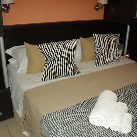 San Lorenzo Guest House-3