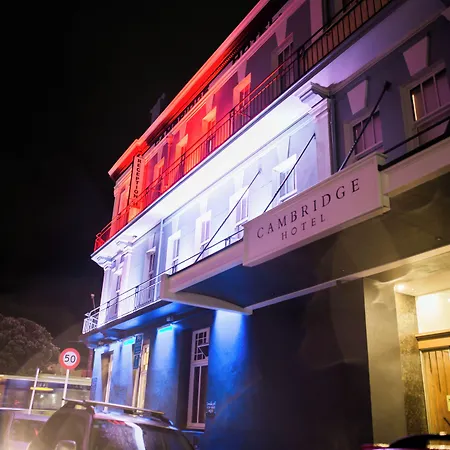 The Cambridge Hotel & Backpackers-2