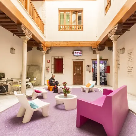 White Nest Hostel-3