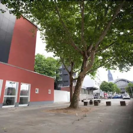 Pathpoint Cologne - Backpacker Hostel-3