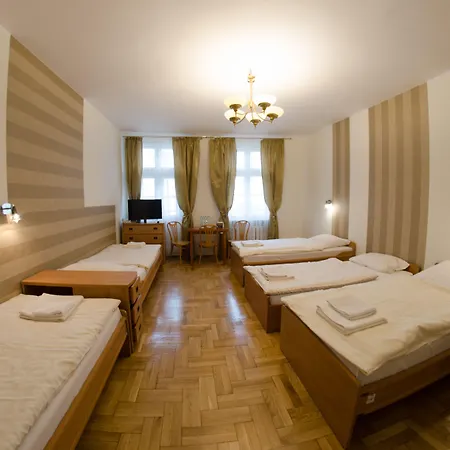 Brama Old City Rooms-3