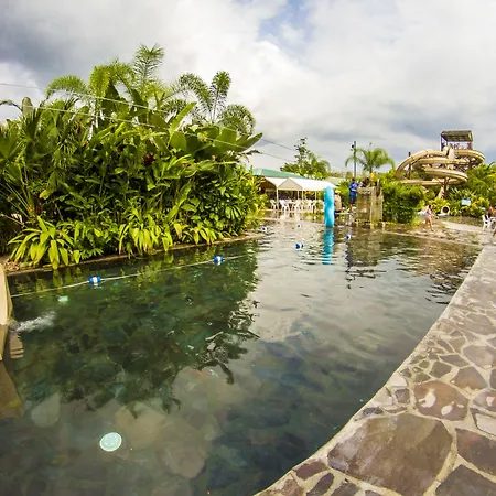 Arenal Hostel Resort-2