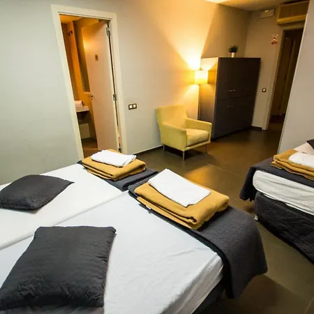 Don Moustache Boutique Hostel-2