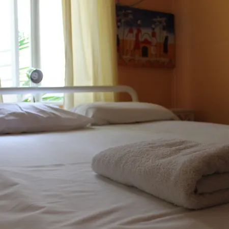 Civic Guest House-2
