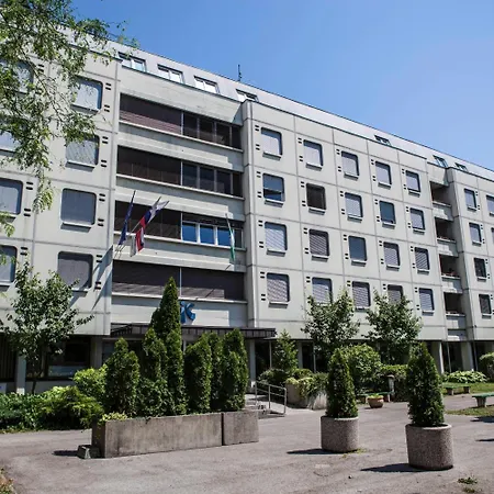 Hostel Dic-3