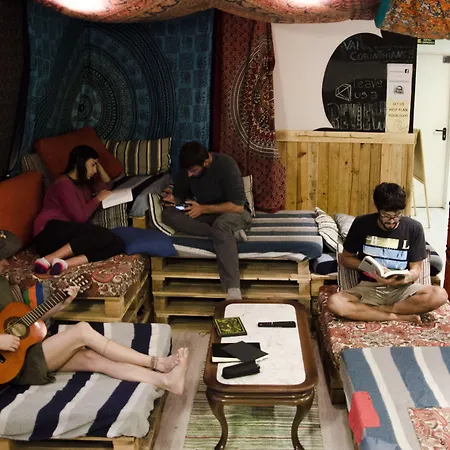 Rocket Hostels Gracia-2