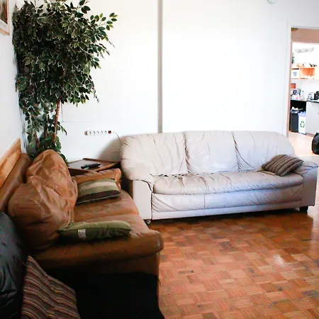 Auberge L'Apero - Hostel-3