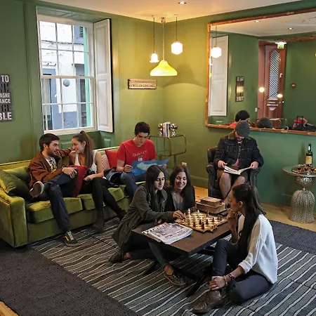 29 Madeira Hostel-2